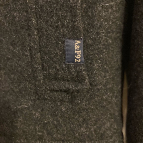 Abercrombie and Fitch winter coat - Picture 3 of 4